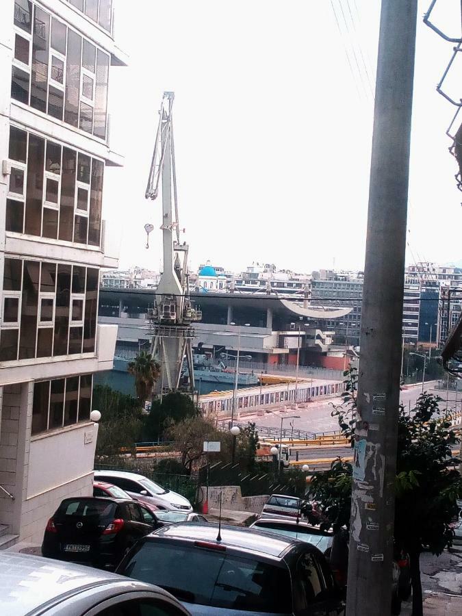 Φωτεινό Διαμέρισμα Πειραιας Apartment พีเรียส ภายนอก รูปภาพ